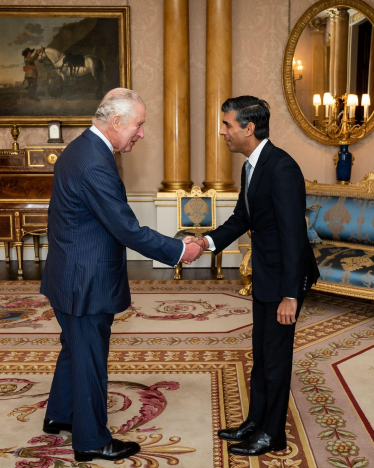 Rishi Sunak accepts an invitation by King Charles III to form a Government.